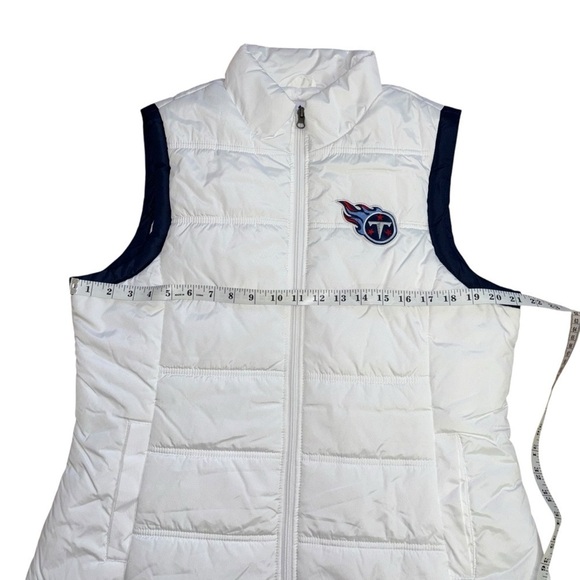 Titans Tennessee NFL White Navy Puffer Vest Women’s XL Football Sports Athlete - Picture 13 of 16